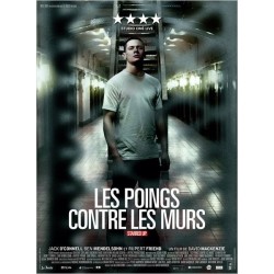 LES POINGS CONTRE LES MUR. NEWS
