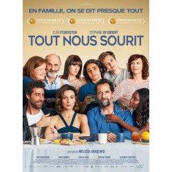TOUT NOUS SOURIT.    DVD
